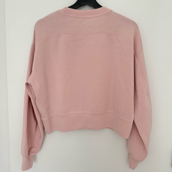 Lululemon Perfectly Oversized Cropped Crew *Softstreme Pink Mist size 4 SOLD OUT - Picture 4 of 7